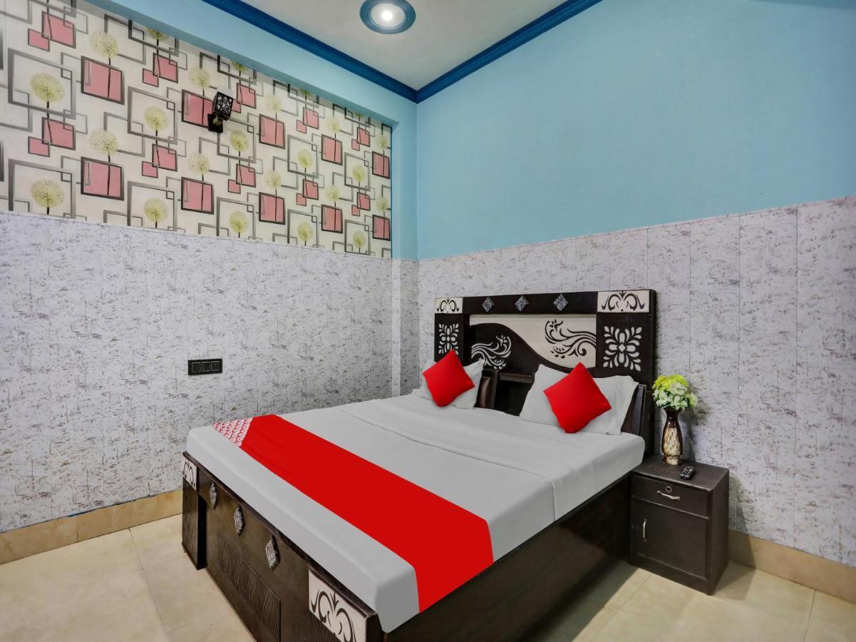 Chaya Hotel And Banquet Hall Kanpur Eksteriør billede