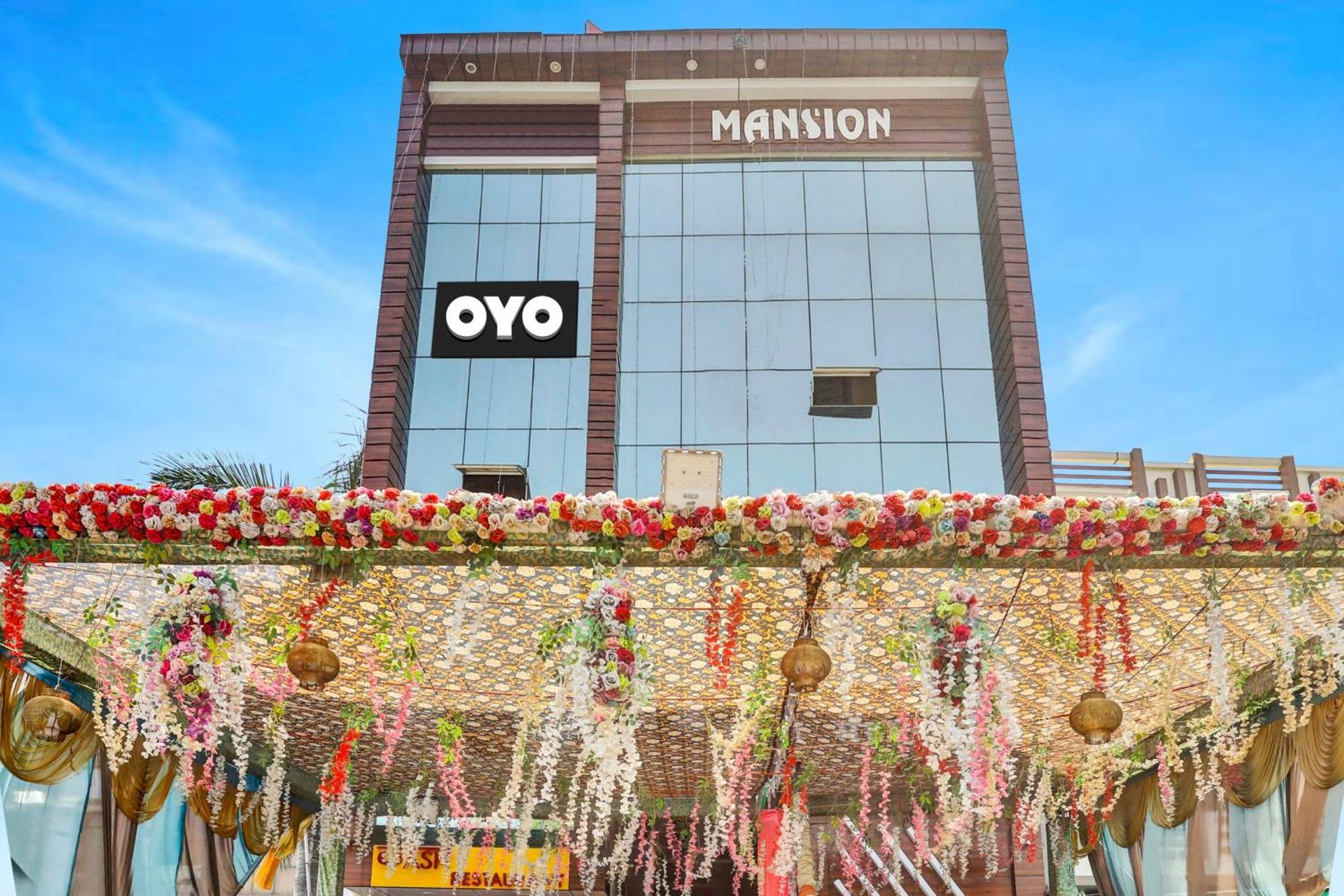 Chaya Hotel And Banquet Hall Kanpur Eksteriør billede